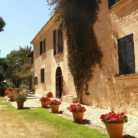 Possessio Binicomprat Hotel